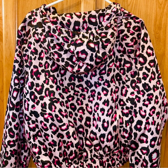 Women’s windbreaker - Picture 4 of 4